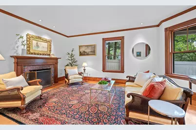 8 Cypress Rd, Wellesley, MA 02481 - Photo 2