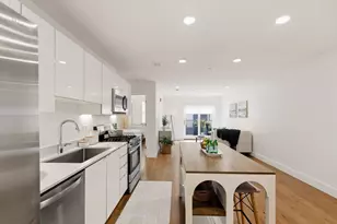 250 Meridian St, Boston, MA 02128 - Photo 10