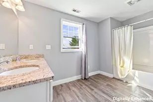 9 McGuigan Cir, Lowell, MA 01852 - Photo 8