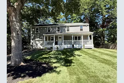 19 Shady Hill Ln, Reading, MA 01867 - Photo 2