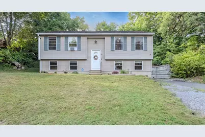 91 Wendell St, Athol, MA 01331 - Photo 2