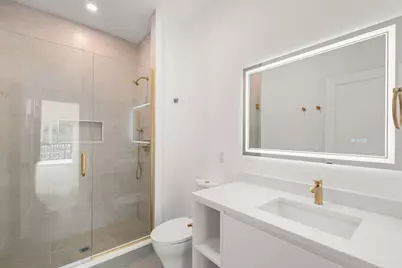 16 Stearns Rd #108, Wellesley, MA 02482 - Photo 6