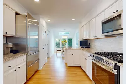 15 Kings Way #11, Waltham, MA 02451 - Photo 8