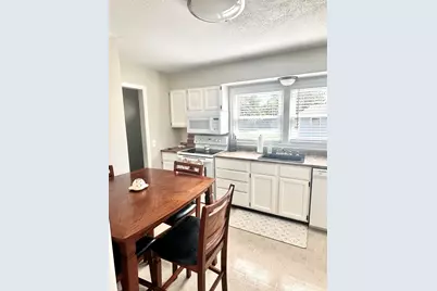 52 Honeysuckle Drive #52, Chicopee, MA 01022 - Photo 6
