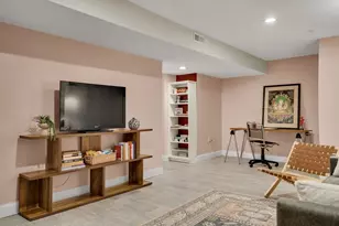 235 Lowell St, Somerville, MA 02143 - Photo 10