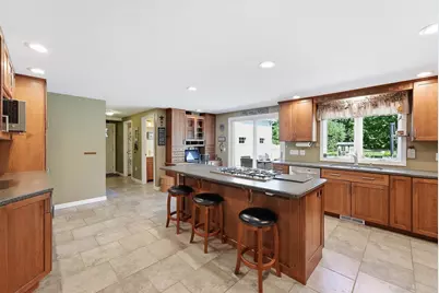 80 Green Meadow Lane, West Springfield, MA 01089 - Photo 6