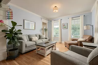 24 Monroe St, Amesbury, MA 01913 - Photo 4