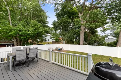 28 Glenside Ave, Billerica, MA 01821 - Photo 32