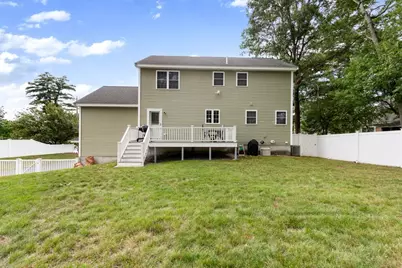 28 Glenside Ave, Billerica, MA 01821 - Photo 34