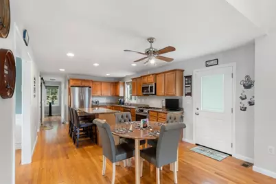 28 Glenside Ave, Billerica, MA 01821 - Photo 12