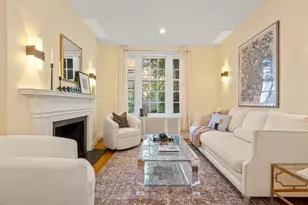 54 Brimmer St, Boston, MA 02108 - Photo 1