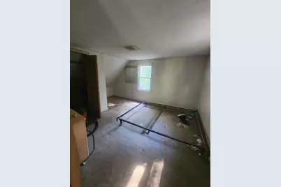 64 1/2 Wallace Avenue, Auburn, MA 01501 - Photo 14
