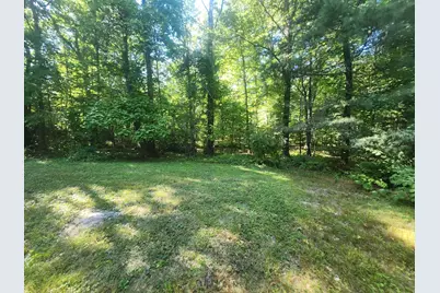 64 1/2 Wallace Avenue, Auburn, MA 01501 - Photo 16