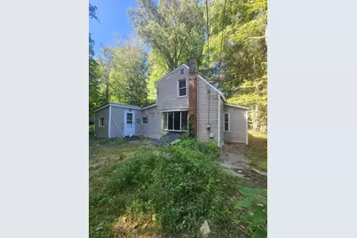 64 1/2 Wallace Avenue, Auburn, MA 01501 - Photo 1