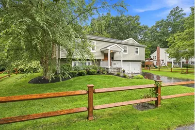 50 Audubon Rd, Reading, MA 01867 - Photo 2