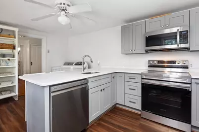 210-212 North St, Hingham, MA 02043 - Photo 24