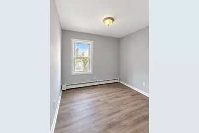 26 Sycamore St #1S, New Bedford, MA 02740 - Photo 12
