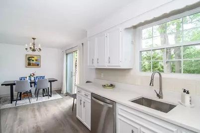 21 Westerly St #6, Wellesley, MA 02482 - Photo 8