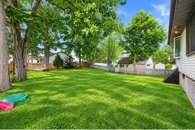 106 Paul St, Dedham, MA 02026 - Photo 30