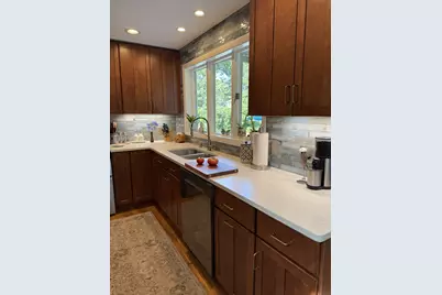 139 Cottonwood St, Fairhaven, MA 02719 - Photo 8