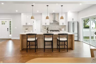 27 Connecticut Ave, Natick, MA 01760 - Photo 2
