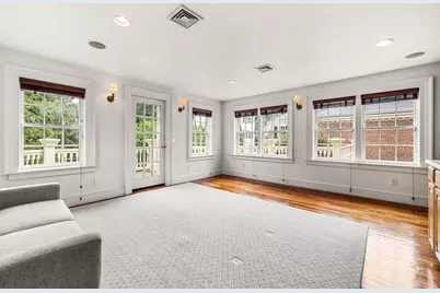 19 Federal St, Newburyport, MA 01950 - Photo 28