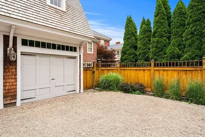 19 Federal St, Newburyport, MA 01950 - Photo 38
