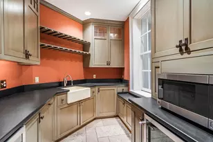 19 Federal St, Newburyport, MA 01950 - Photo 8