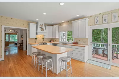 65 Deerpath Road, Dedham, MA 02026 - Photo 12