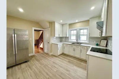 91 Davis St, Quincy, MA 02170 - Photo 8