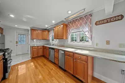 27 Northbourne Rd, Boston, MA 02130 - Photo 4