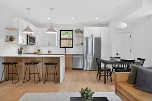 22 Spring Hill Terrace, Somerville, MA 02143 - Photo 1