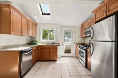 12 Oconnell Ave #12, Quincy, MA 02169 - Photo 4