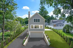 12 Mellon Rd, Wellesley, MA 02482 - Photo 2