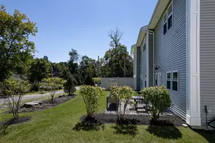 4 Sterling Cir, Medway, MA 02053 - Photo 32