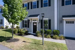 4 Sterling Cir, Medway, MA 02053 - Photo 2
