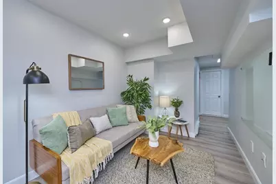 161 Hancock #B, Cambridge, MA 02139 - Photo 6