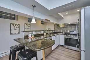 161 Hancock, Cambridge, MA 02139 - Photo 14