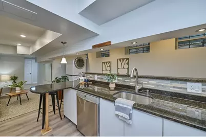 161 Hancock #B, Cambridge, MA 02139 - Photo 10
