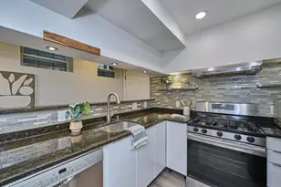 161 Hancock, Cambridge, MA 02139 - Photo 8