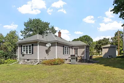 713 E Merrimack Street, Lowell, MA 01852 - Photo 36