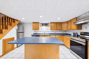 861 Pine Hill Dr, New Bedford, MA 02745 - Photo 28