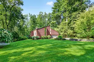 26 Old Stagecoach Rd, Bedford, MA 01730 - Photo 34