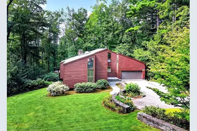 26 Old Stagecoach Rd, Bedford, MA 01730 - Photo 1