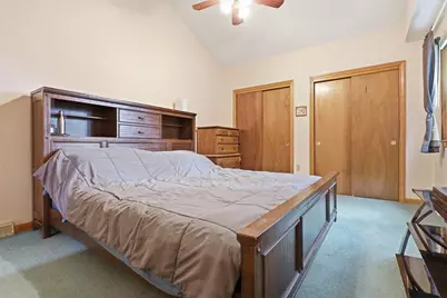 34 Oak Knoll Rd, Lowell, MA 01852 - Photo 12