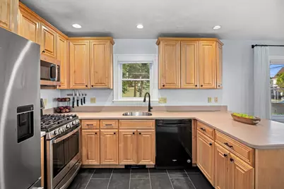 56 Hewlett Street #1, Boston, MA 02131 - Photo 10