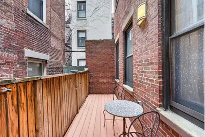 8 Garden Court #2, Boston, MA 02113 - Photo 10
