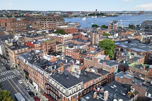8 Garden Ct, Boston, MA 02113 - Photo 16