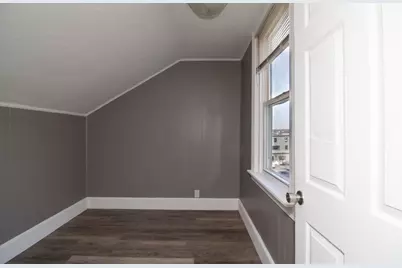 1190 Pleasant St, New Bedford, MA 02740 - Photo 34