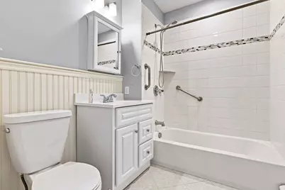 16 Usher Rd, Medford, MA 02155 - Photo 10